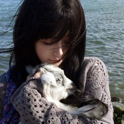 喜欢，轻吻，快跑